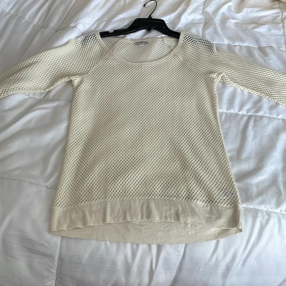 Women’s Express Sz S diamond eyelet cream shirt/cover up. 3/4 sleeves. So cute